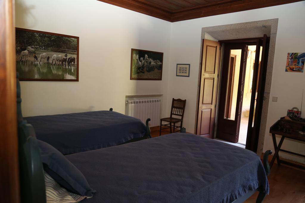 Quinta Dos Castanheiros Bed And Breakfast Ponte de Lima Δωμάτιο φωτογραφία