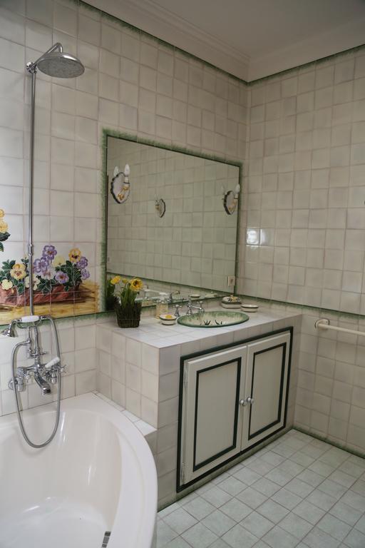 Quinta Dos Castanheiros Bed And Breakfast Ponte de Lima Δωμάτιο φωτογραφία